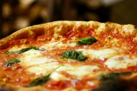 Con una pizza aiuto a malati Alzheimer  Iniziativa di Amnesia con l’istituto Pizza e associazione ‘Regina Margherita’