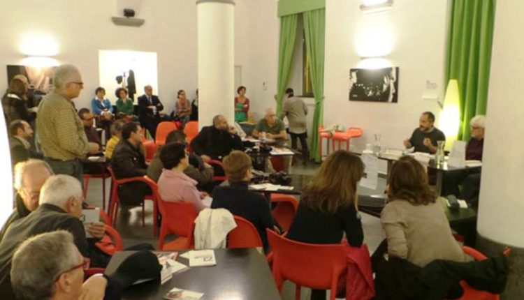 Il  Portici Science Cafè  presenta la conversazione/incontro  “Le plastiche del futuro: le bioplastiche” con Mario Malinconico del Cnr