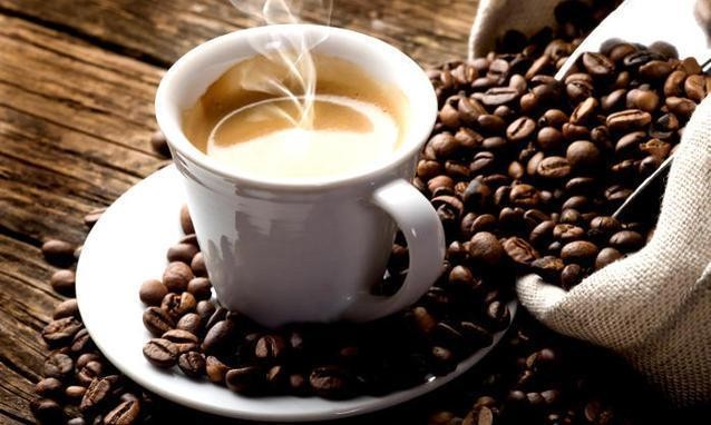 TUTTI I BENEFICI DEL CAFFE’ – Tra scienza e cultura: seconda la Federico II quantità moderate aiutano la concentrazione e il cuore