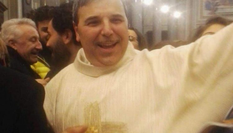 L’appello della comunità della chiesa del Carmine a Somma Vesuviana per far rimanere don Ciro Toscano