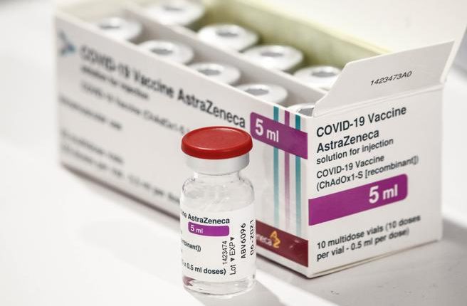 EMERGENZA COVID – Vaccini in Campania, l’Unità di crisi blocca il secondo lotto AstraZeneca