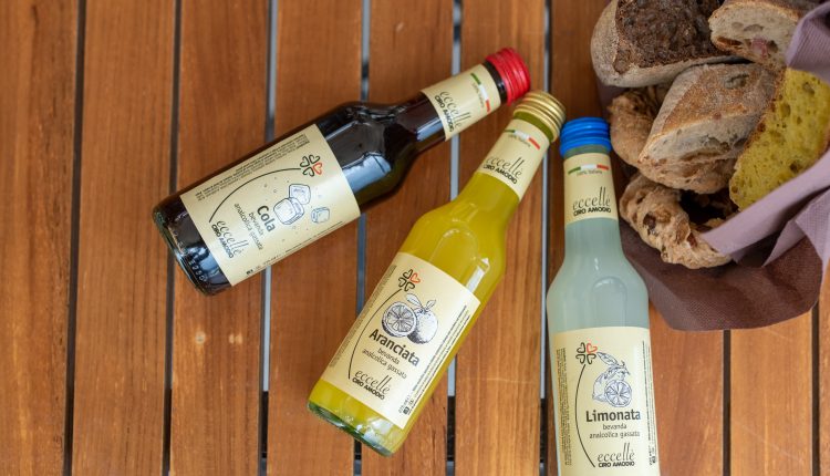 Eccellè la linea di eccellenze agroalimentari di Ciro Amodio si arricchisce di nuovi prodotti: nuova selezione di bibite 100% italiane, paste artigianali, grandi vini e pregiate produzioni casearie