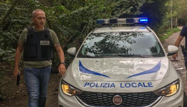 A Pomigliano d’Arco minacciato il comandante dei vigili urbani Luigi Maiello. Nel mirino della Procura i sequestri per gli illeciti del “piano casa”