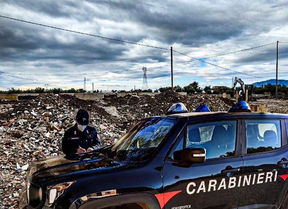 Lotta all’inquinamento ambientale da parte dei Carabinieri, sequestrate discariche abusive alle pendici del Vesuvio