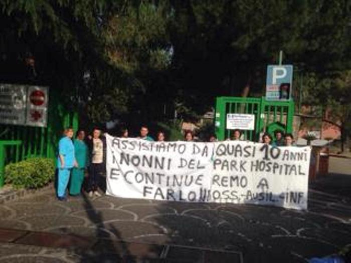 “I nonni non si toccano!”:  Lo slogan contro la chiusura del Park Hospital di San Sebastiano al Vesuvio
