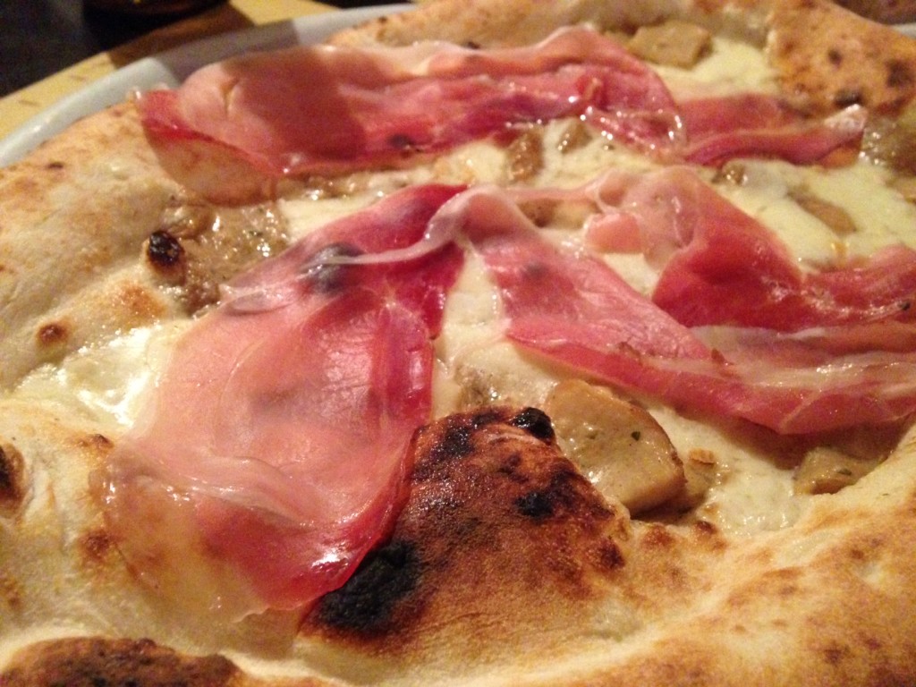 A differenza di chi fa tutto fumo e poco arrosto, all’Edelweiss la vera