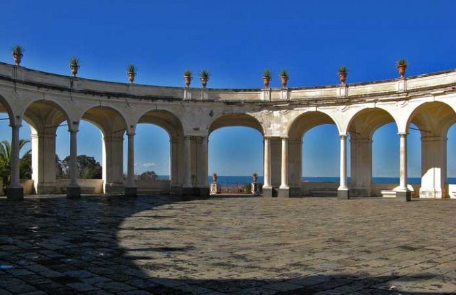 Una mostra al Mann su Carlo di Borbone e uno spettacolo su Ferdinando e Maria Carolina a Villa Campolieto