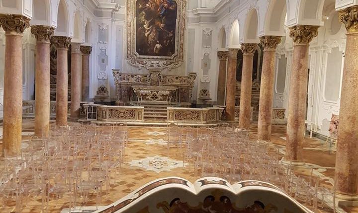 Menade, la donna di Giovanna Panico sposa Dionisio e balla sulla vita e sulla morte. Venerdì 31 marzo nella Chiesa dei Santi apostoli di Nola