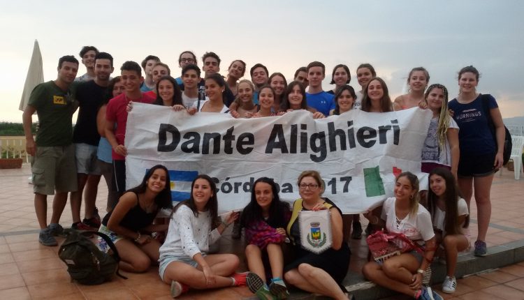 Italia-Argentina: lo scambio culturale fa tappa a San Sebastiano  Il comune vesuviano apre le porte a ventinove studenti argentini