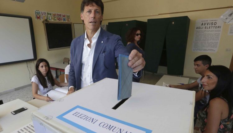 Portici dopo il voto – TotoAssessori: prime indiscrezioni sull’esecutivo del sindaco Cuomo… mentre si registrano le prime polemiche in maggioranza
