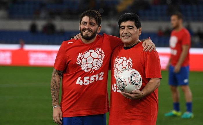 CALCIO SENZA BARRIERE – Diego Armando Maradona jr firma con con l’Afro Napoli United