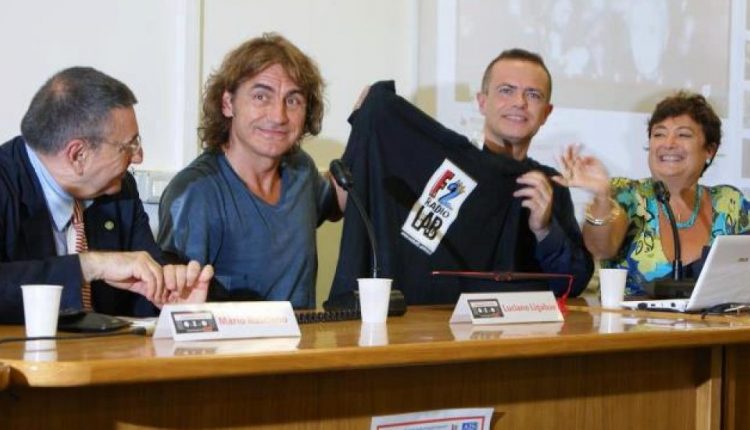 A la Feltrinelli Libri e Musica la presentazione del libro di Lello Savonardo “Pop music, media e culture giovanili. Dalla Beat Revolution alla Bit Generation” con la postfazione di Luciano Ligabue