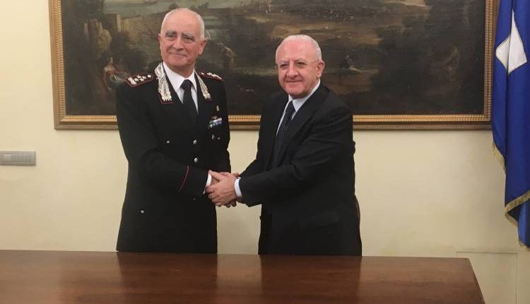 Contro la Terra dei Fuochi firmato protocollo tr il governatore De Luca e il Generale dei carabinieri Del Sette