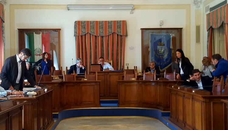 Consiglio comunale San Giorgio a Cremano- La maggioranza diserta la seduta, il Movimento 5 Stelle indice una conferenza stampa riguardo il “servizio civile fantasma”