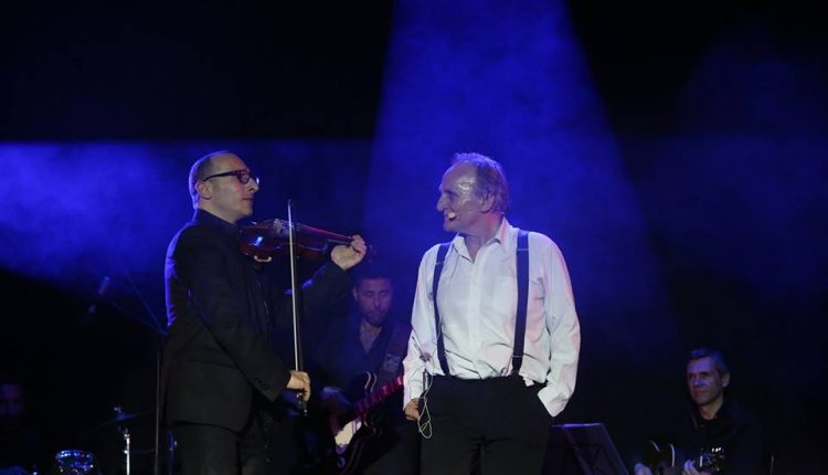 (VIDEO) Mario Conte al Teatro Roma di Portici: una serata di grande successo tra classici napoltani e in compagnia di grandi artisti