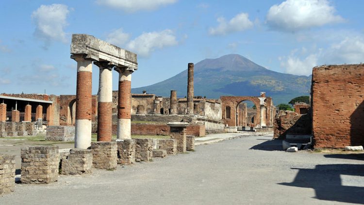 Boom di visite a Pompei. Oltre 27 mila persone