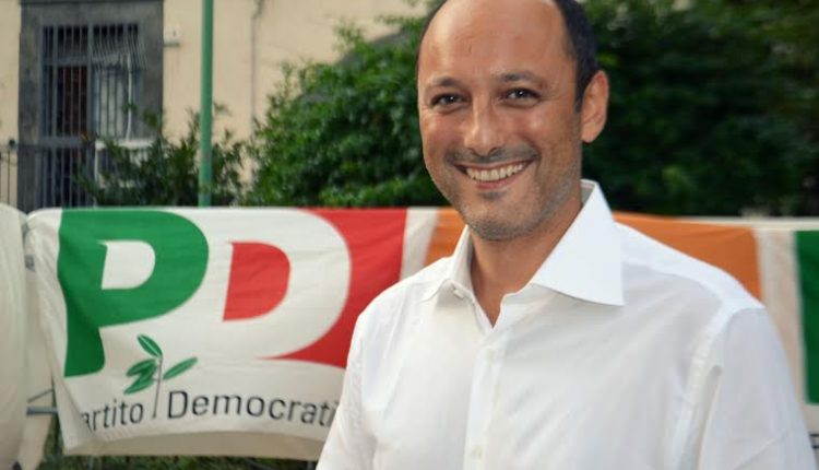 Anm sempre più nel caos, il deputato napoletano Impegno (Pd) accusa de Magistris: «La sta facendo fallire»