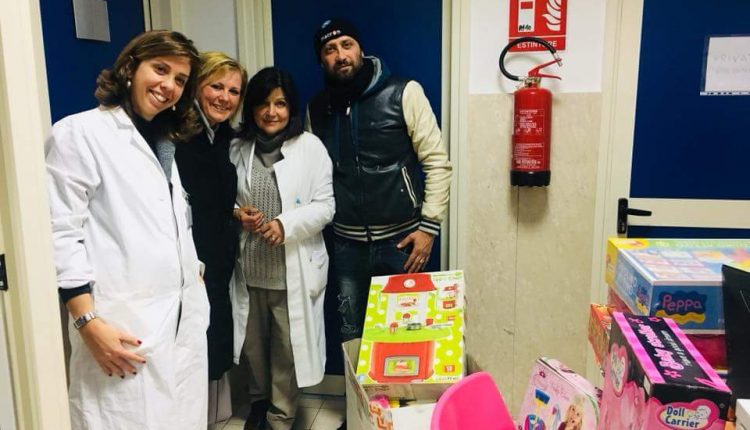 GIOCATTOLI E SOLIDARIETA’ – A Volla l’iniziativa de La Grande Mela per i bambini ricoverati al Santobono