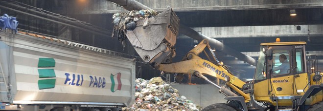 Impianto compostaggio a Ponticelli: “I lavori inizieranno per fine anno”. Quasi ai nastri anche a Pomigliano d’Arco