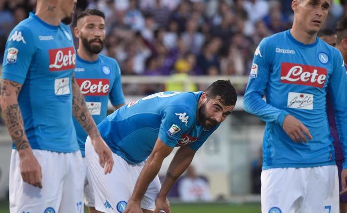 SERIE A – Il Napoli crolla a Firenze, la Juve (tra le polemiche) va a +4