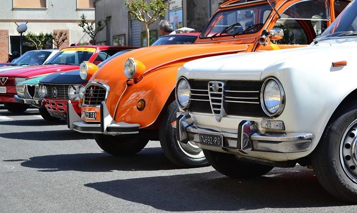 Tutto pronto per il Primo Raduno di auto e moto d’epoca degli Amici di Pollena Trocchia. Tappa gastroturistica al Miseria e nobiltà