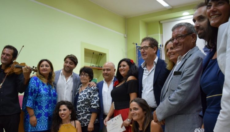 POESIA, SUCCESSO PER LA PREMIAZIONE DEL CONCORSO GRAFFITO D’ARGENTO. NELL’AULA CONSILIARE LA FASE FINALE DELLA XXVI EDIZIONE