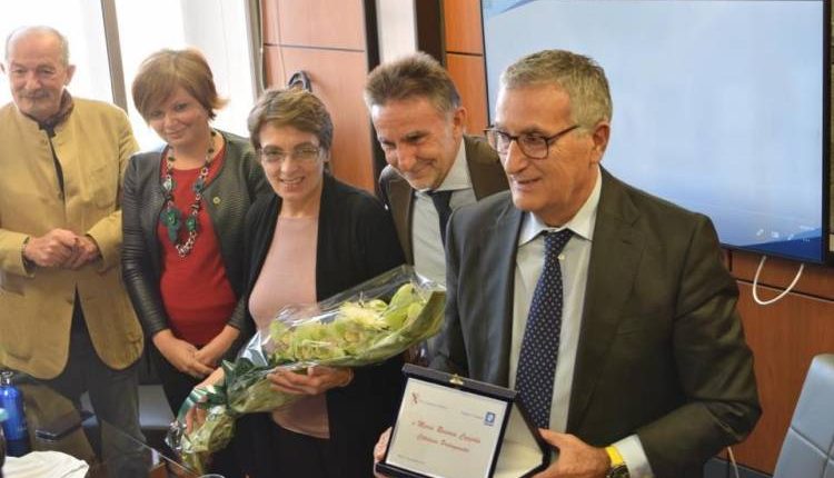 A Maria Rosaria Coppola, l’eroina della Circumvesuviana, un premio da Regione e Eav