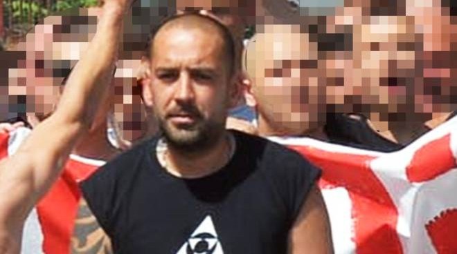 Ultrà ucciso a Milano, quattro tifosi napoletani sotto inchiesta per omicidio volontario