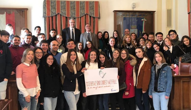 Ascoltare i giovani per non lasciarli soli: l’incontro tra il sindaco di San Giorgio a remano Giorgio Zinno e gli studenti pubblicato sulla piattaforma europea 