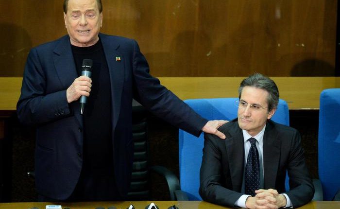 ELEZIONI REGIONALI – Berlusconi nonostante cena e pace fatta con Mara, spiazza tutti: “Il candidato del centro destra è Caldoro, sono già d’accordo con Salvini e Meloni”