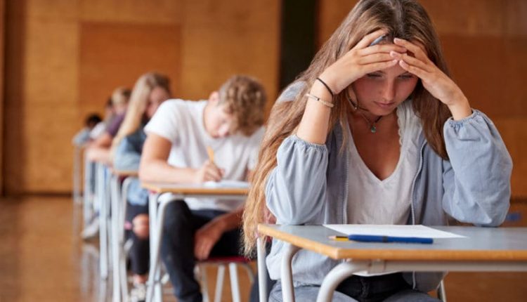 Esame di maturità: Greco e Latino al Classico e Matematica e Fisica per lo Scientifico