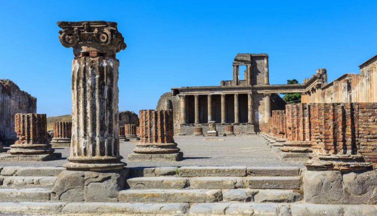 Pompei riapre dal 26 maggio con biglietto a 5 euro: passeggiate, 40 persone per turno Ci saranno due fasi, prezzo ridotto fino all’8 giugno