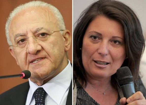 M5S, Valeria Ciarambino: “Covid center, De Luca chiarisca subito su inchiesta di Fanpage. La candidata alla presidenza della Regione Campania annuncia esposto: “Perché impresa aggiudicataria comincia i lavori prima di presentare offerta?”