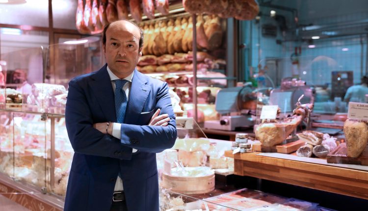 La formula PREZZO VERDE di CIRO AMODIO si estende sul territorio: dal 7 luglio a Napoli altri 5 punti vendita del gruppo all’insegna della convenienza quotidiana. Qualità e prezzi altamente competitivi per stare dalla parte dei consumatori