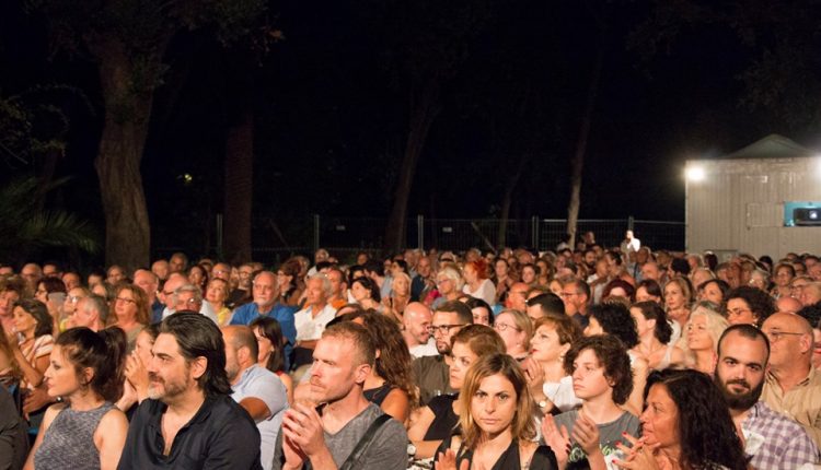 I FILM BELLI SOTTO LE STELLE – Al via la XXVII edizione di “Cinema intorno al Vesuvio” a cura di Arci Movie 30 serate di cinema, ospiti nazionali e cortometraggi