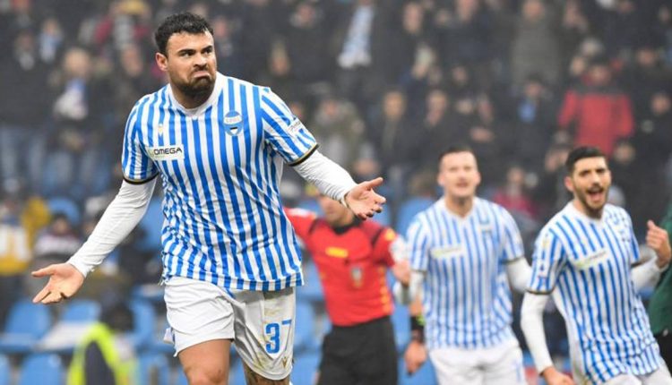 Calcio Napoli, Andrea Petagna positivo al Covid: il giocatore asintomatico è in isolamento a casa