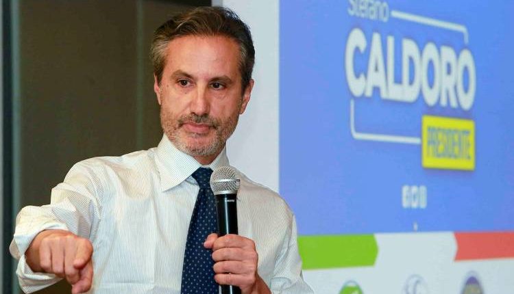 Stefano Caldoro: “De Luca vuole chiudere Campania? Va chiuso lui”
