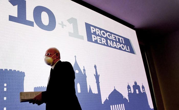 Campagna elettorale, De Luca: “Dieci idee per Napoli: dalla funivia per Capodimonte alla funicolare per salire sul Vesuvio”