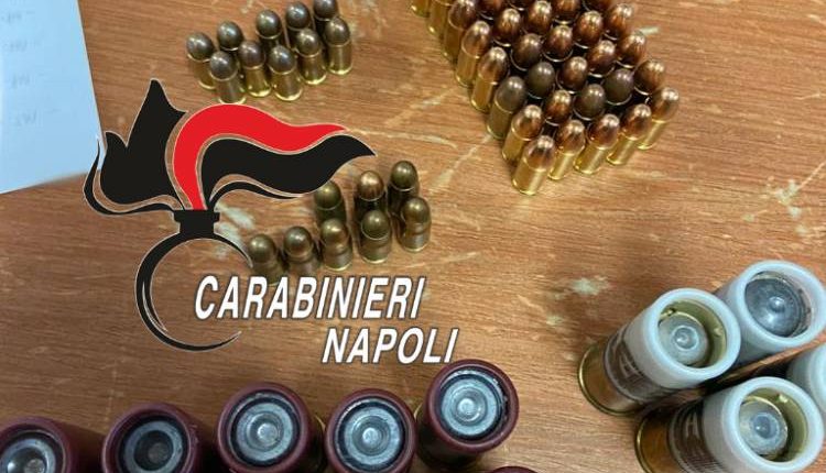 Controlli a Barra, Ponticelli e San Giovanni a Teduccio: munizioni nascoste in una parete, denunce e sequestri