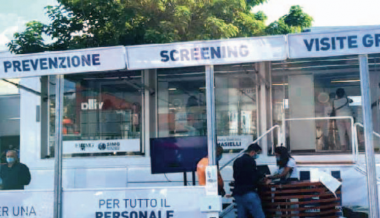 In Campania screening obbligatorio sul personale scolastico