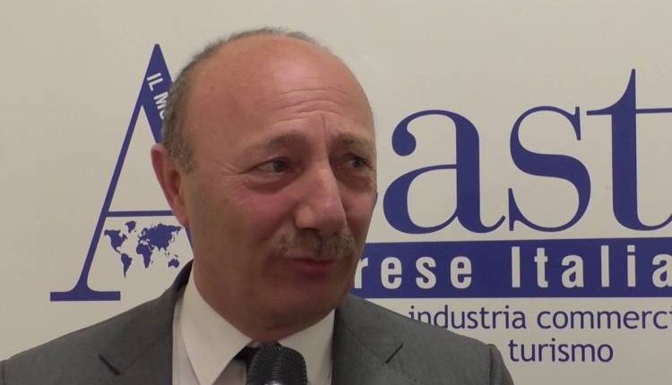 Sulla “questione luminarie” gli imprenditori attaccano Ciro Fiola, il presidente si difende