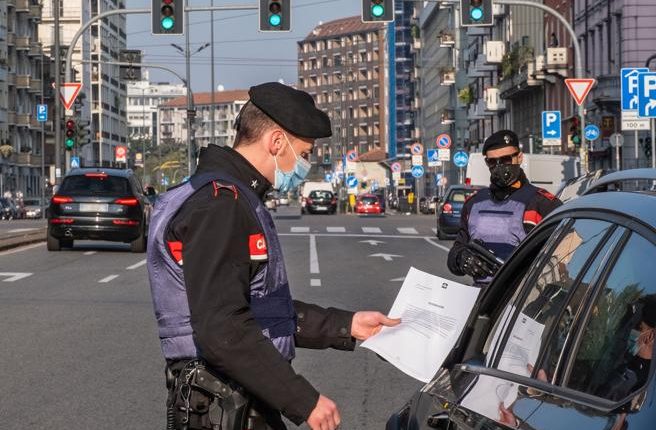 Campania in zona rossa, le 40 domande e le relative risposte dell’Anci: quello che si può fare e quello che “no” durante il nuovo lockdown