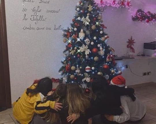 Un gesto d’amore in occasione del Natale: La raccolta giocattoli organizzata da Luma Hub col patrocinio del Comune di Pollena Trocchia 