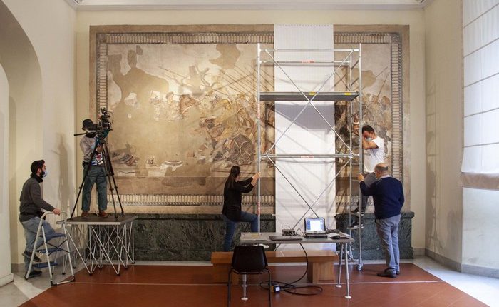 Al via il restauro del Mosaico di Alessandro Magno, meraviglia di Pompei, il direttore Paolo Giulierini: ‘Cantiere trasparente e tecnologie’