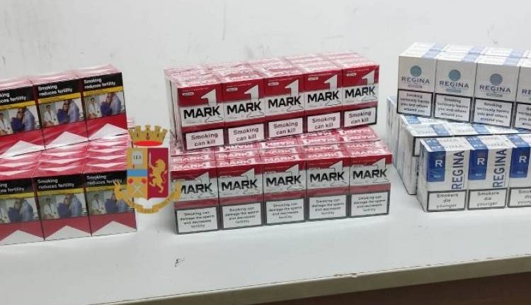 Nasconde in casa 190 pacchetti di sigarette di contrabbando a Torre del Greco, denunciato dalla Polizia