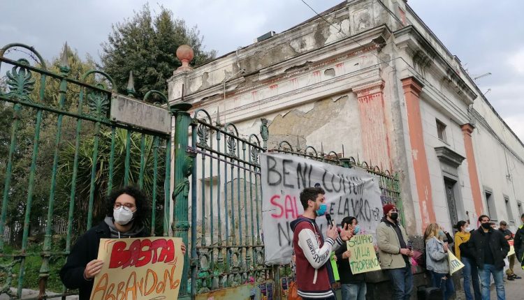 PER UN UTILIZZO DAL BASSO – La protesta civile del Comitato Villa Tropeano per l’affido del bene alla collettività