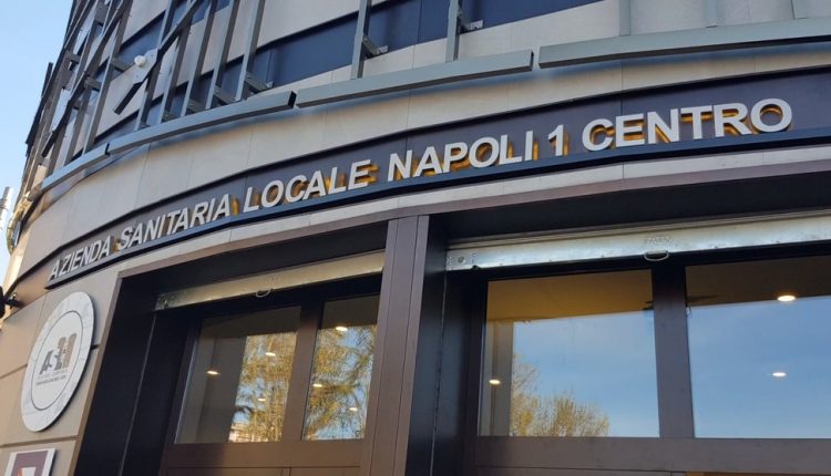 A Napoli, 12 addetti Asl con stipendi gonfiati da mesi: Indagine interna, trasferito il dipendente addetto