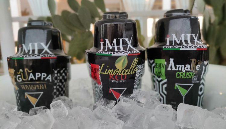 L’Antica Distilleria Petrone lancia gli “iMIX – Fresh Cocktail”, gli unici drink da miscelare all’istante grazie a un innovativo mini shaker