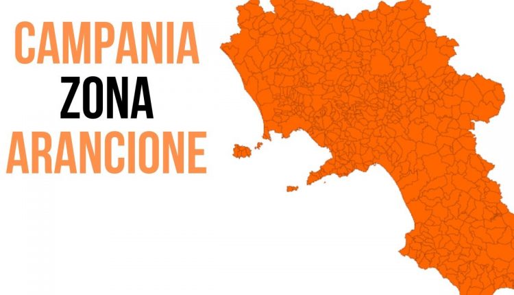 La Campania verso la zona arancione: si decide domani per partire lunedì