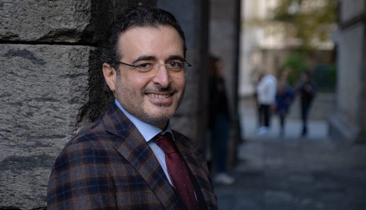 L’Università di Napoli Federico II premiata con IBM Quantum Researcher Access Award: il professore Giovanni Acampora riceve l’accesso ad un computer quantistico